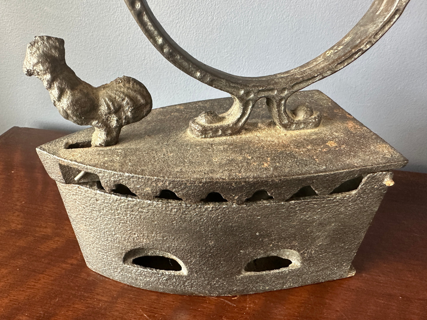 Charcoal Box Iron with Chicken / Rooster Latch