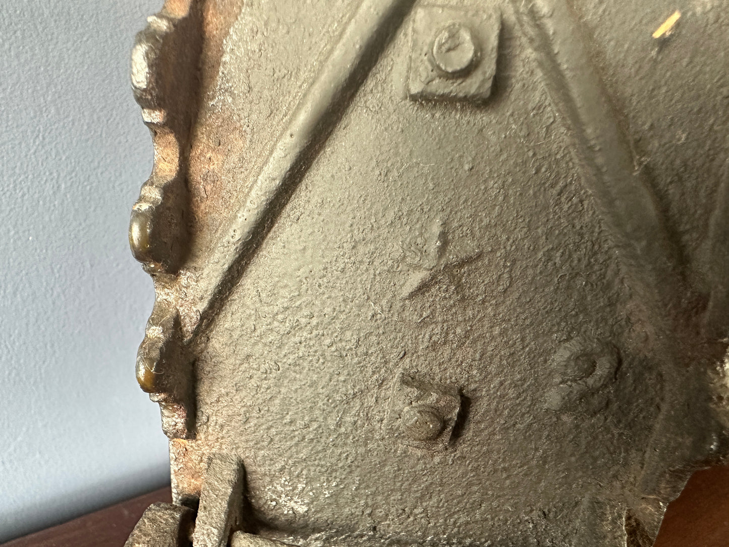 Charcoal Box Iron with Chicken / Rooster Latch