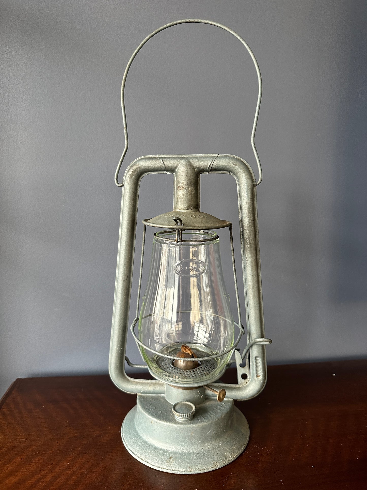 Defiance Lantern & Stamping Company No. 0 "Perfect" Side-Lift Hot Blast Tubular Lantern