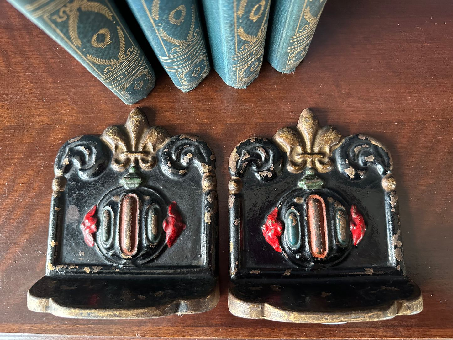 Albany Foundry Fleur-de-Lis Bookends