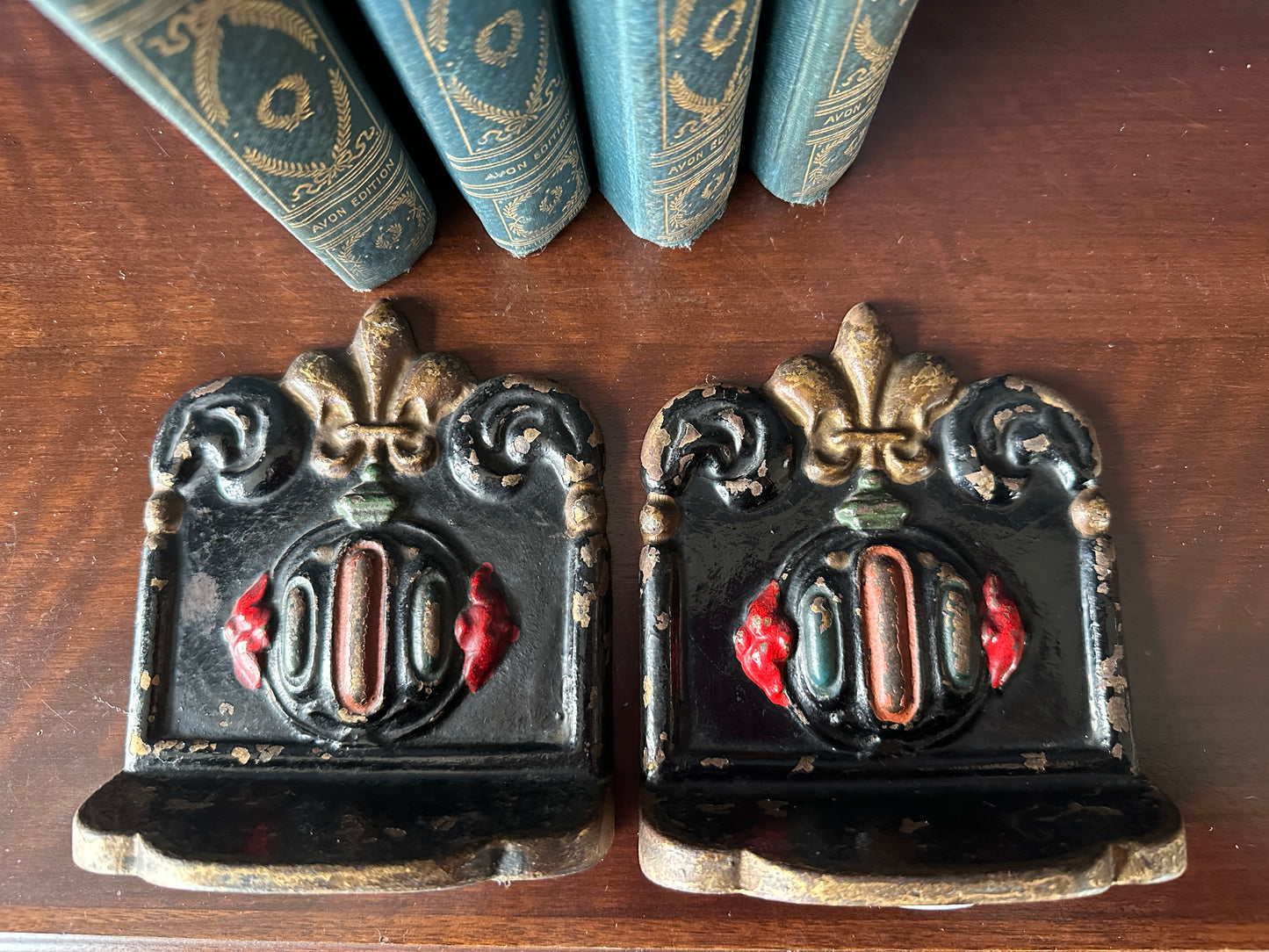 Albany Foundry Fleur-de-Lis Bookends