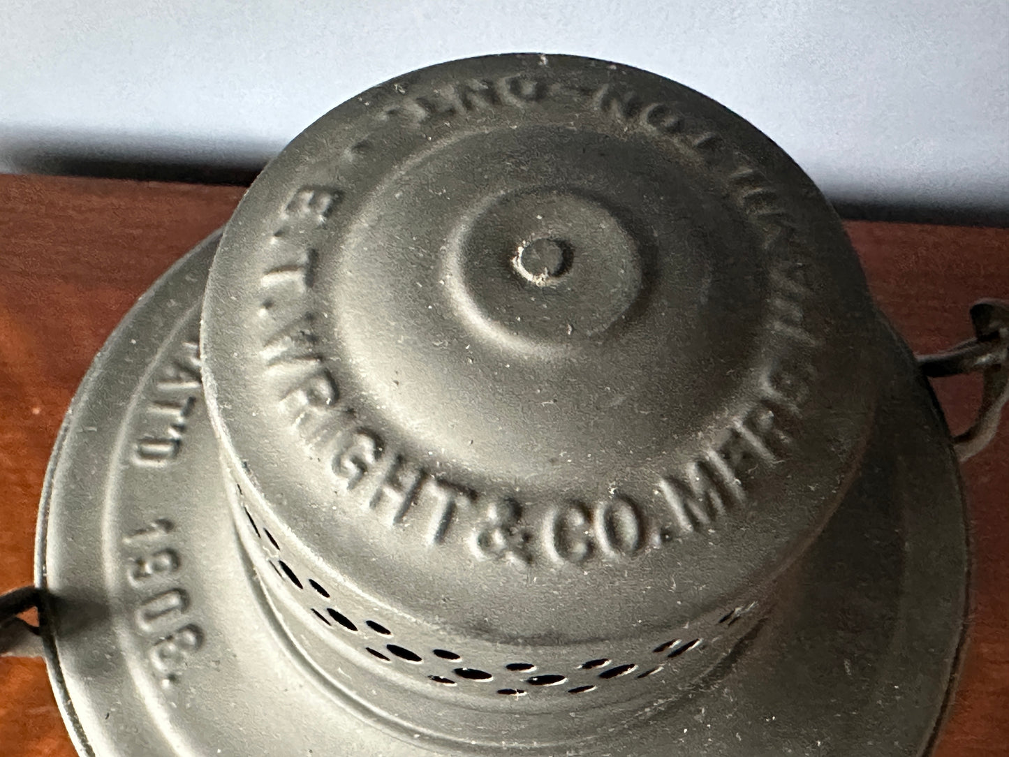 GTR E.T. Wright & Co. No. 15 Tall Globe Brakeman's Lantern