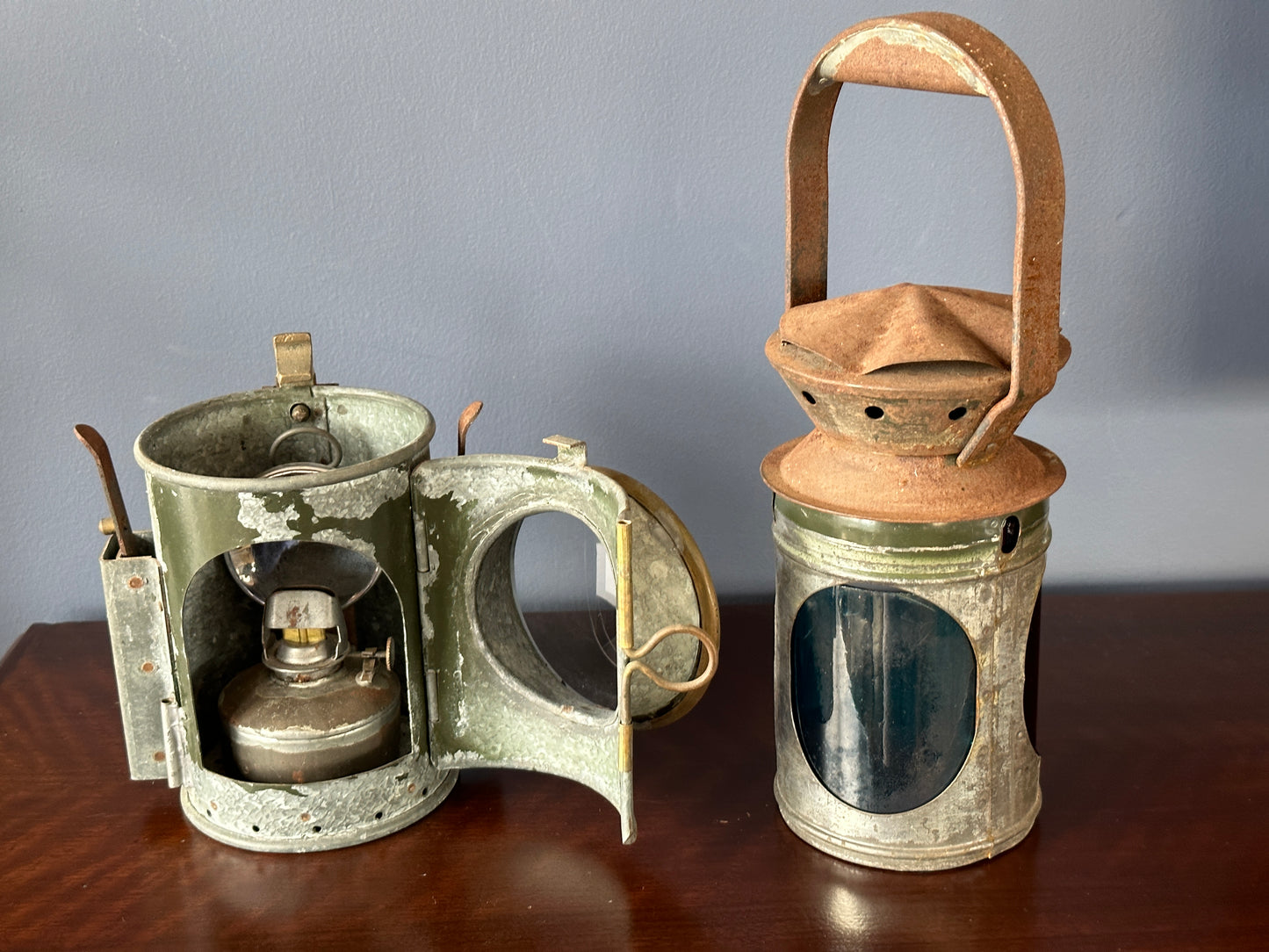 G.T.R. Rotating Tri-Colour Railroad Lantern