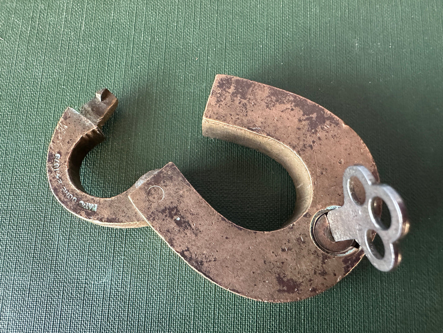 Brass Horseshoe "Good Luck" Padlock with Key