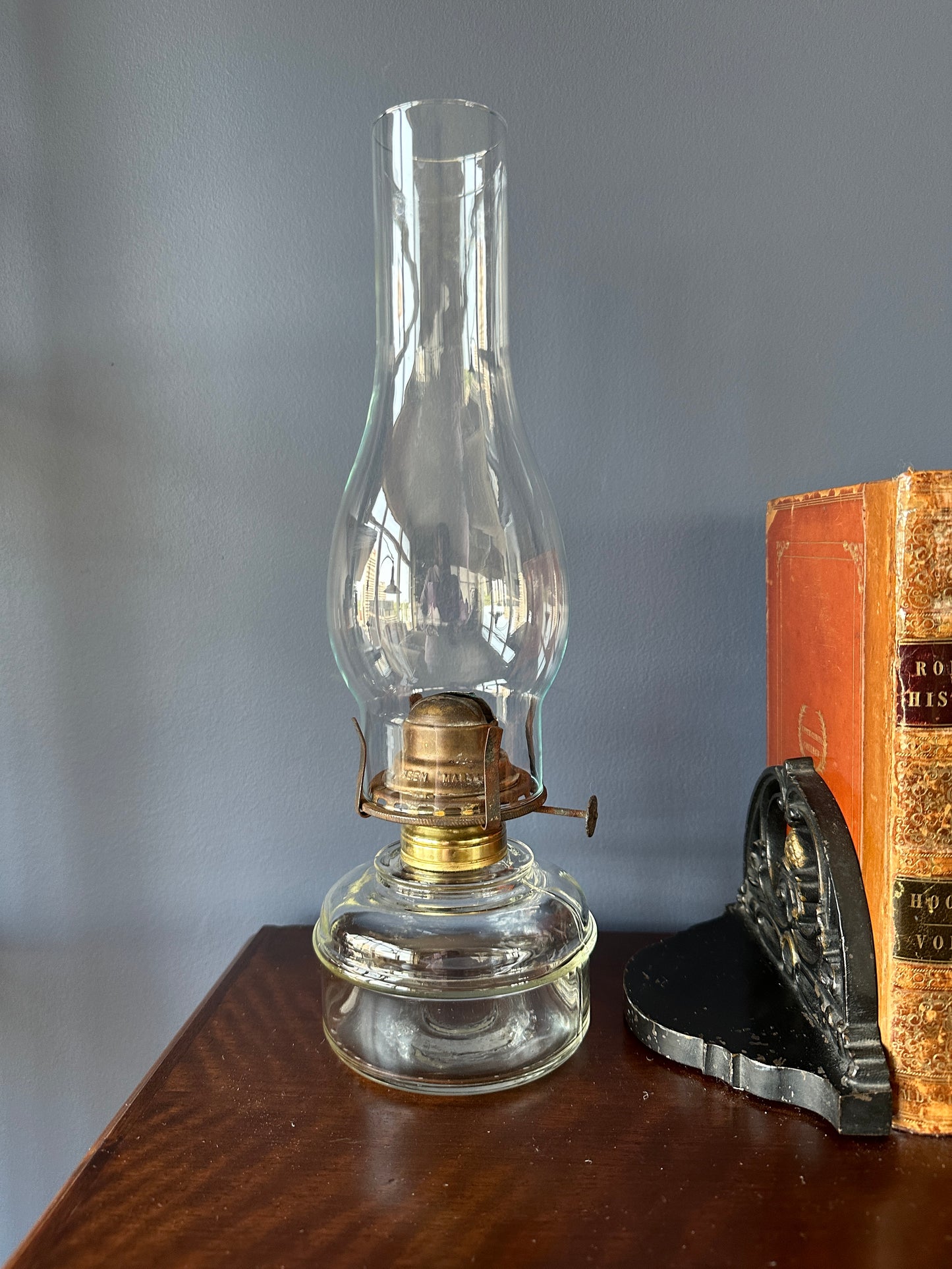 Antique Clear Glass Oil Fount for Library/Hanging Lamp
