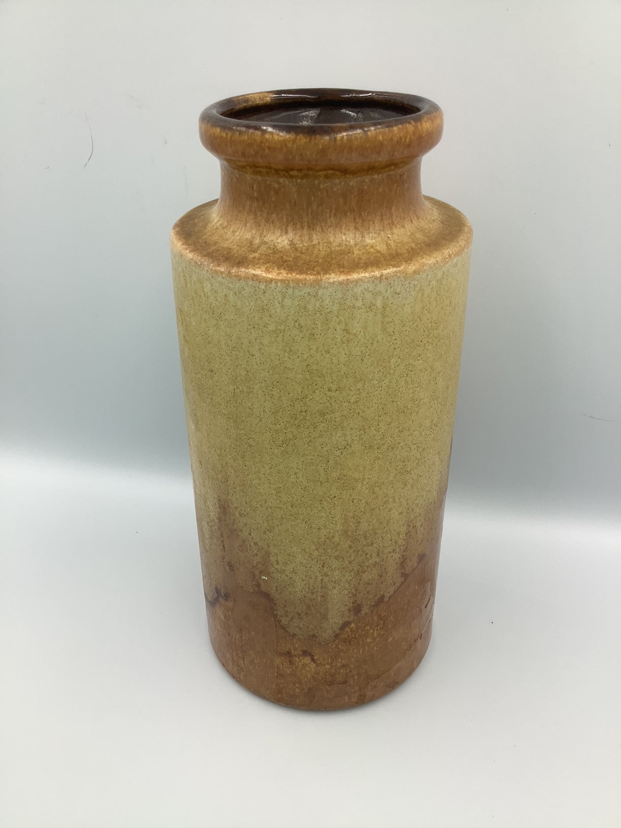 Scheurich West German Vase 203-22