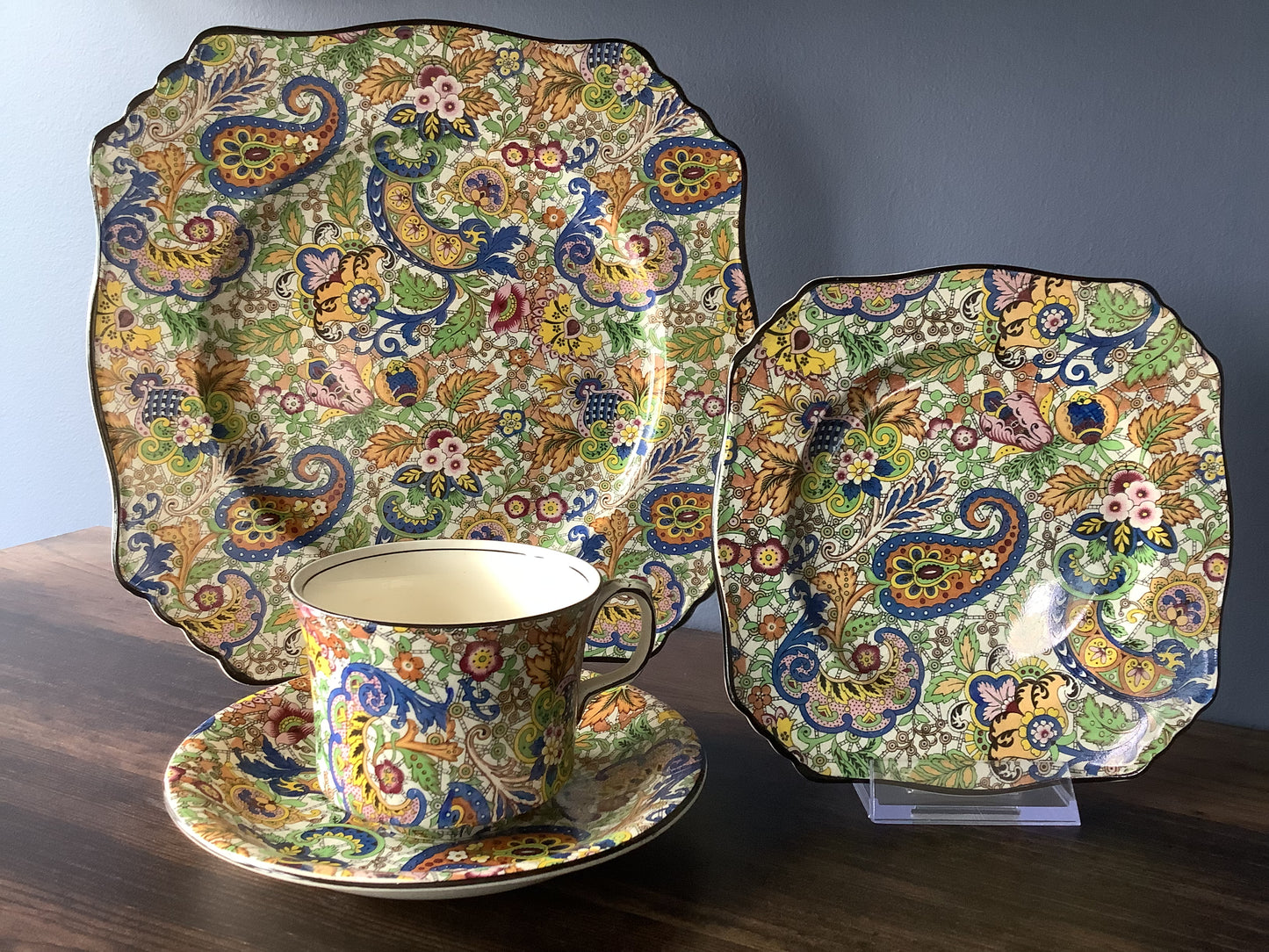 Royal Winton Grimwades Blue Paisley Ivory Pattern Tea Set