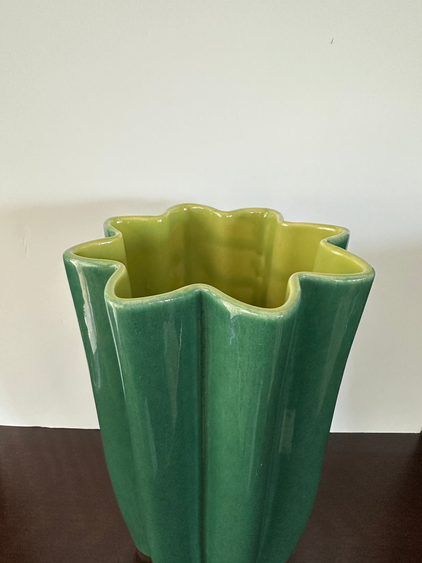 Large Beauceware Canada No. 258 Green and Yellow Starburst Vase