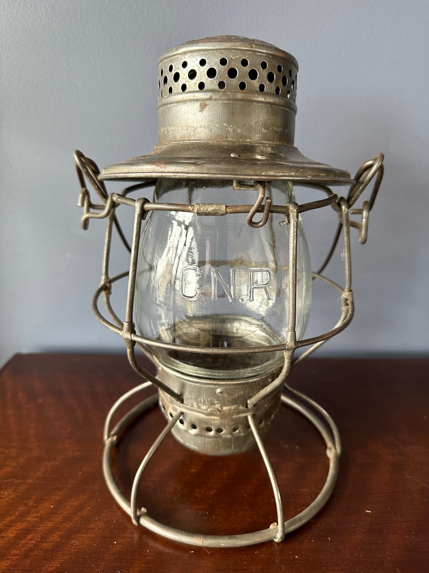 CNR E.T. Wright & Co. Tall Globe Brakeman's Lantern - 1920's