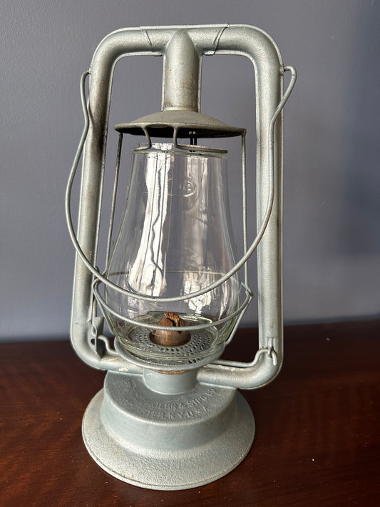 Defiance Lantern & Stamping Company No. 0 "Perfect" Side-Lift Hot Blast Tubular Lantern