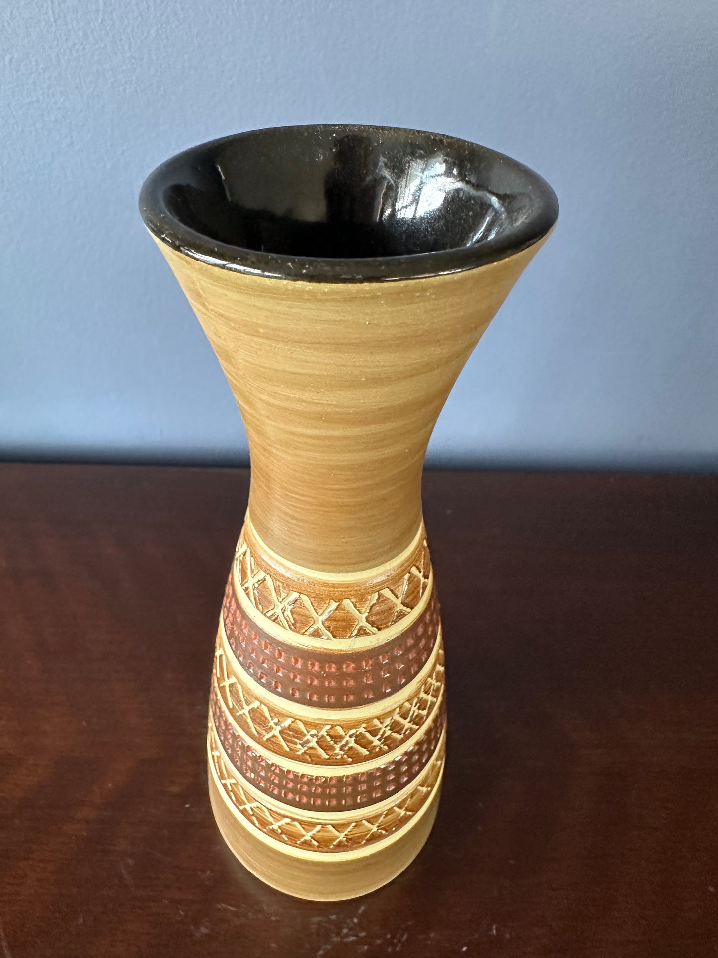 Dümler & Breiden West German Vase 102-20