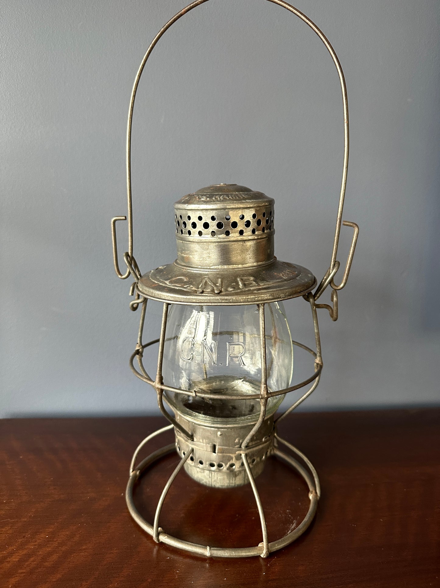 CNR E.T. Wright & Co. Tall Globe Brakeman's Lantern - 1920's