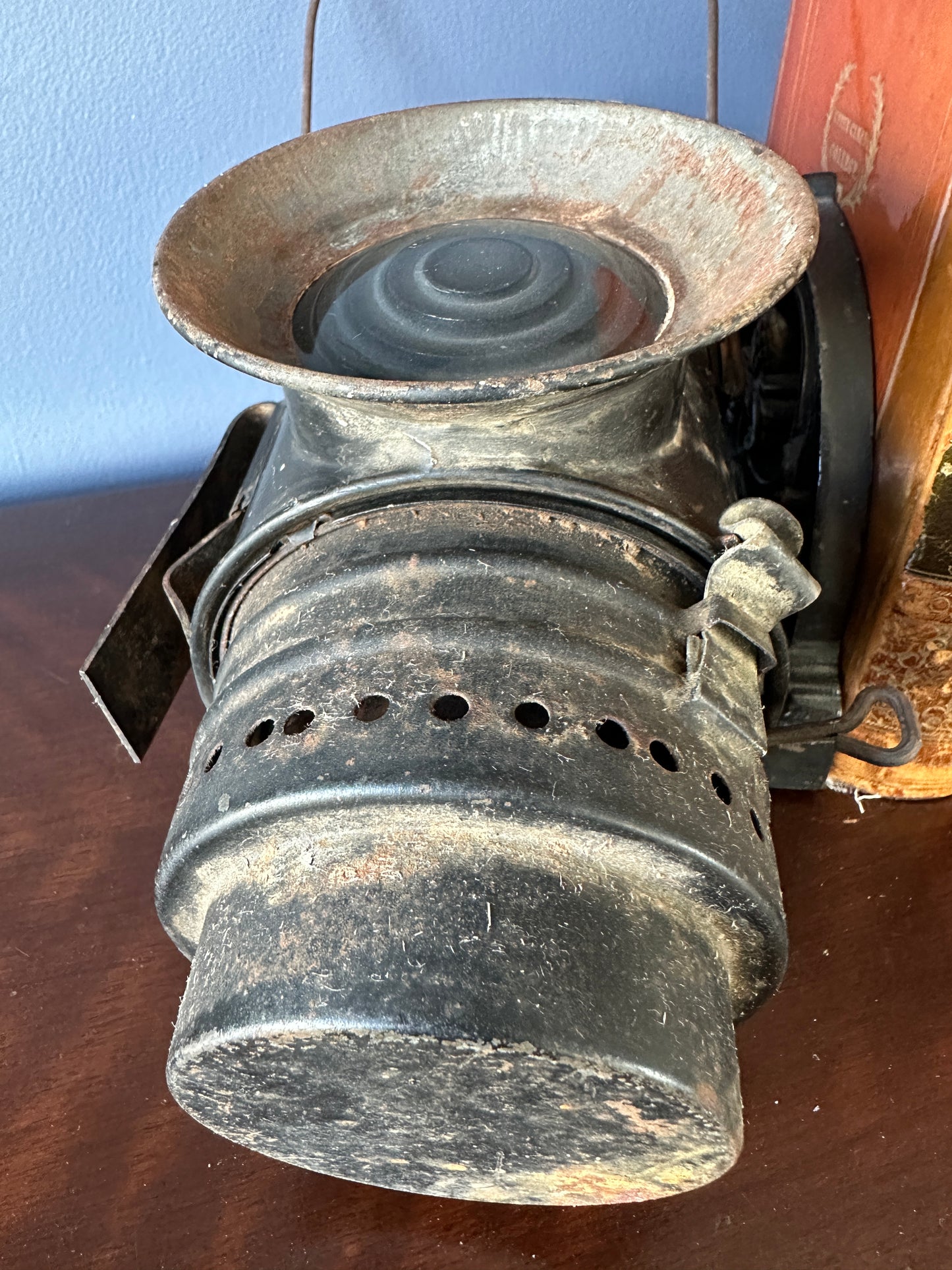 E.T. Wright Car / Carriage / Railroad Utility Lamp