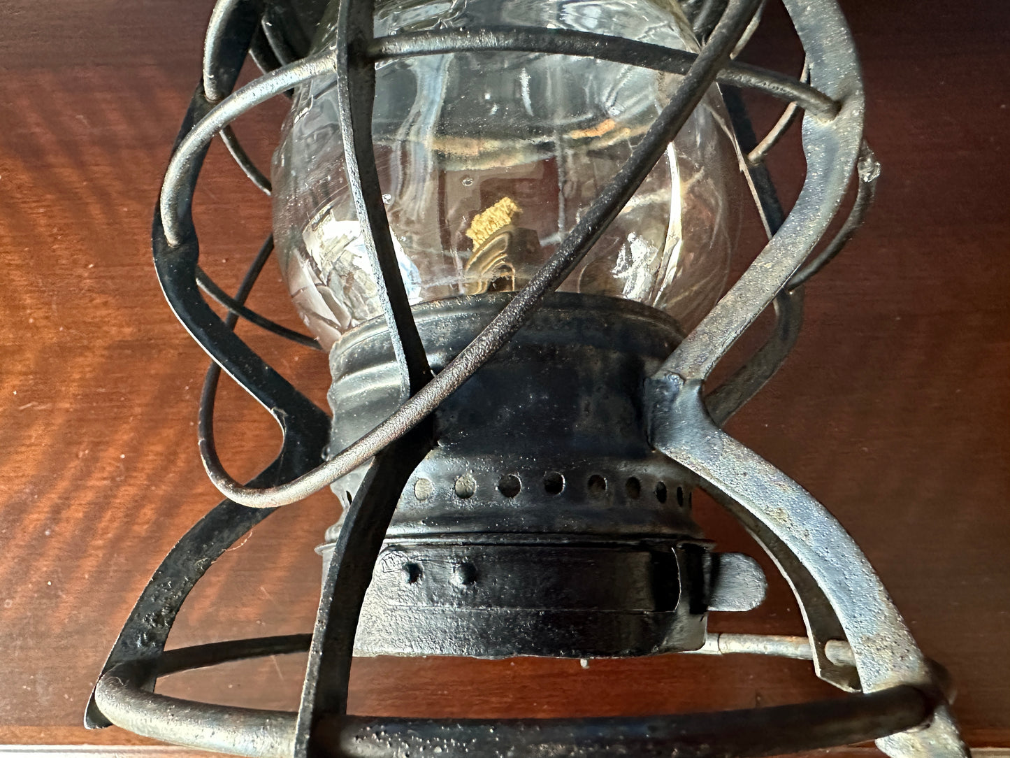 GTR E.T. Wright & Co No. 11 Tall Globe Brakeman's Lantern