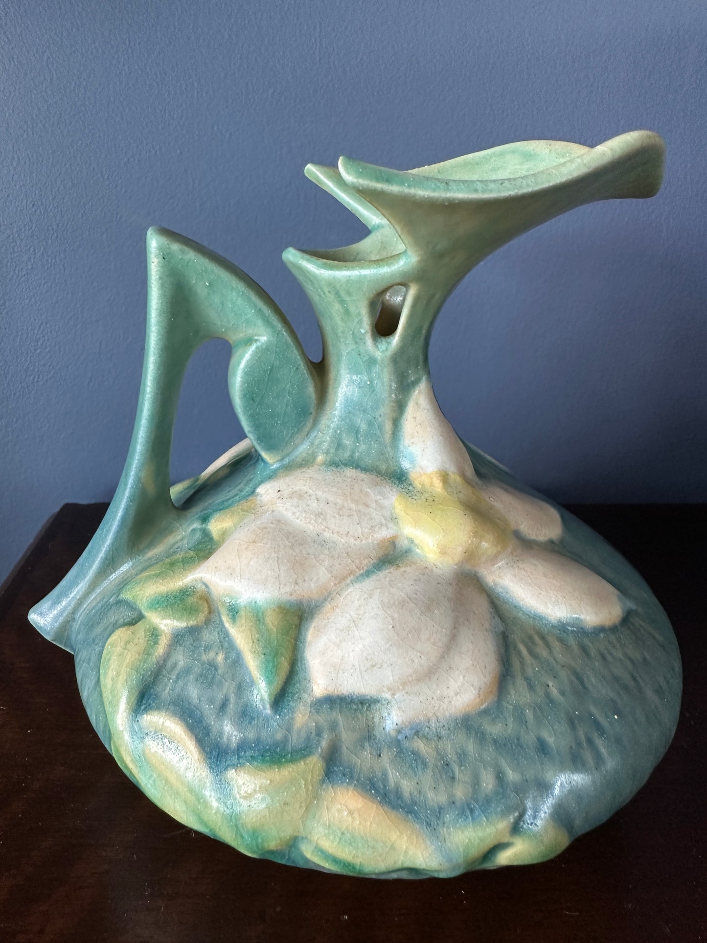 Roseville Pottery Ewer 16-6